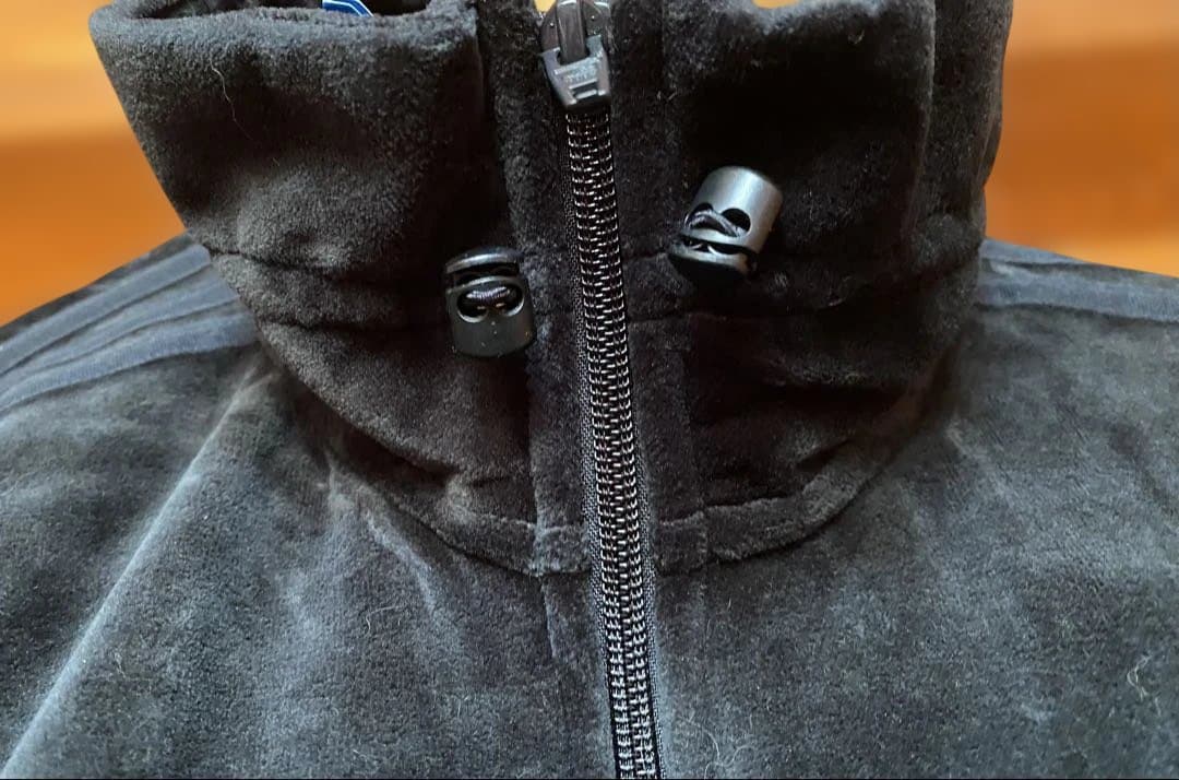 新品/アディダス ベロアブラック セットアップ/XOT/各所にドローコード