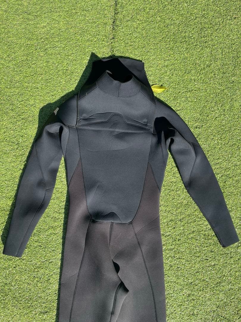 Hurley ハーレーウェットスーツジャーフル