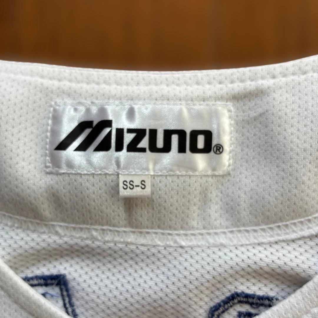 元中日ドラゴンズ　浅尾拓也投手　ミズノ　レプリカユニフォーム 【おまけ付】