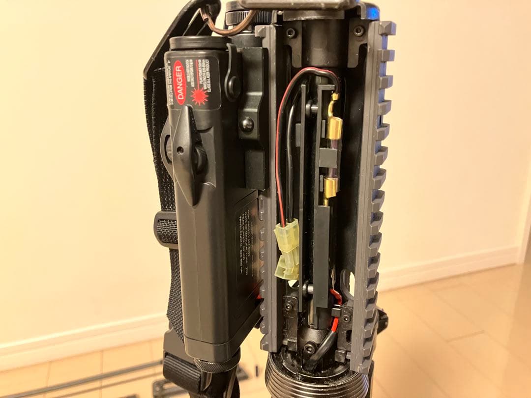 yy 東京マルイM4RIS初期　中古電動エアガン