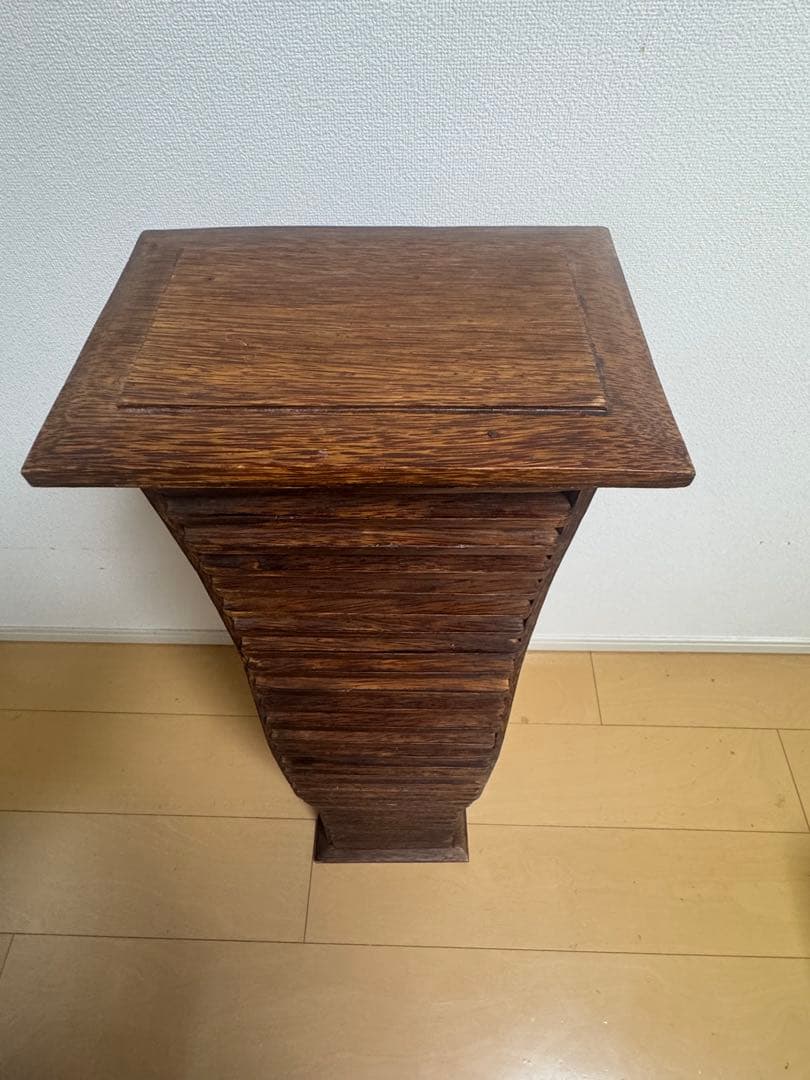 アジア　アンティーク　木製DVDラック