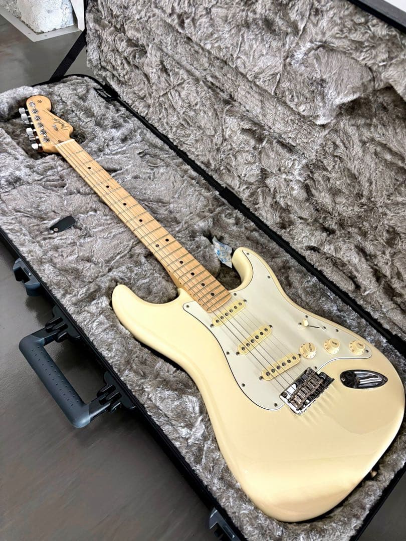 Fender Stratocaster USAハードケース付き