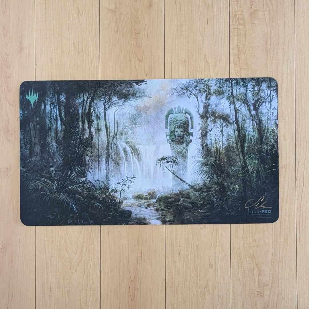 MTGプレイマット「霧深き雨林」Seb Mckinnonサイン入り