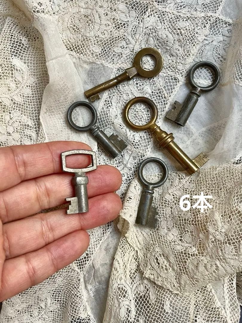 ◆フランスアンティーク｜まとめ売りミニキー鍵小さい金属輪っかシルバーブロンズ幸運