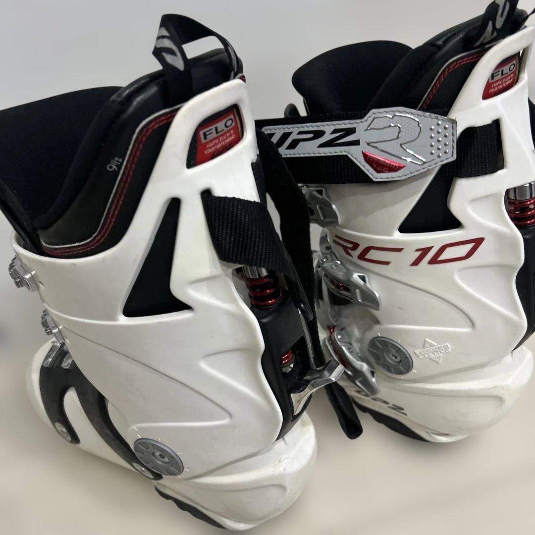 UPZ RC10 スノボ アルペン用ブーツ UK9.5
