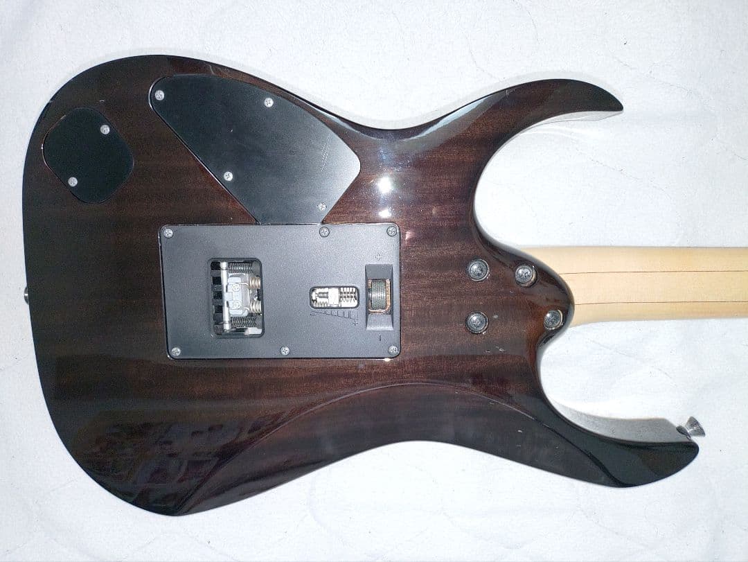 ギター Ibanez J Custom RG8570