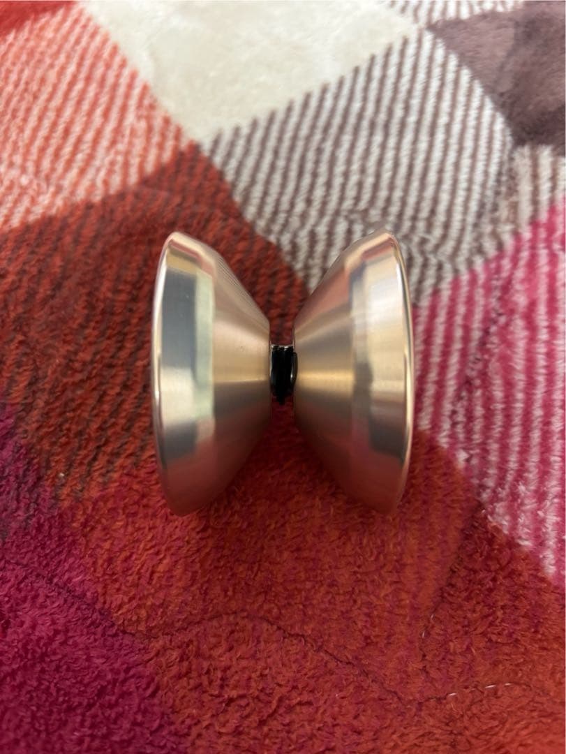 ヴェルヴェティ　ジャパンテクノロジー