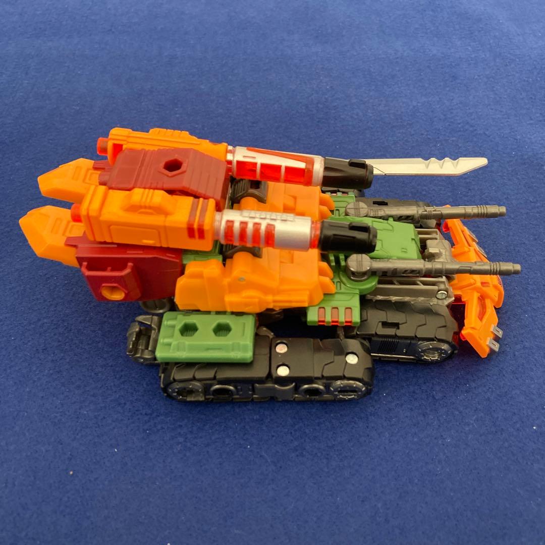 ブラジオン　トランスフォーマー レガシー エボリューション ハズブロ　海外版