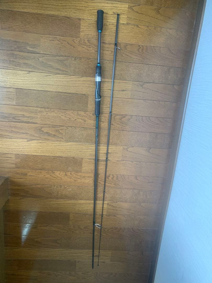 エギングロッド エメラルダス　83ML