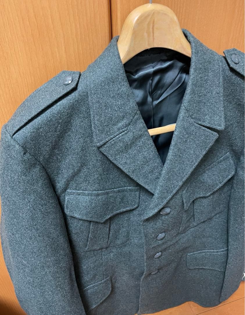 スイス軍　ミリタリー ジャケット　コート