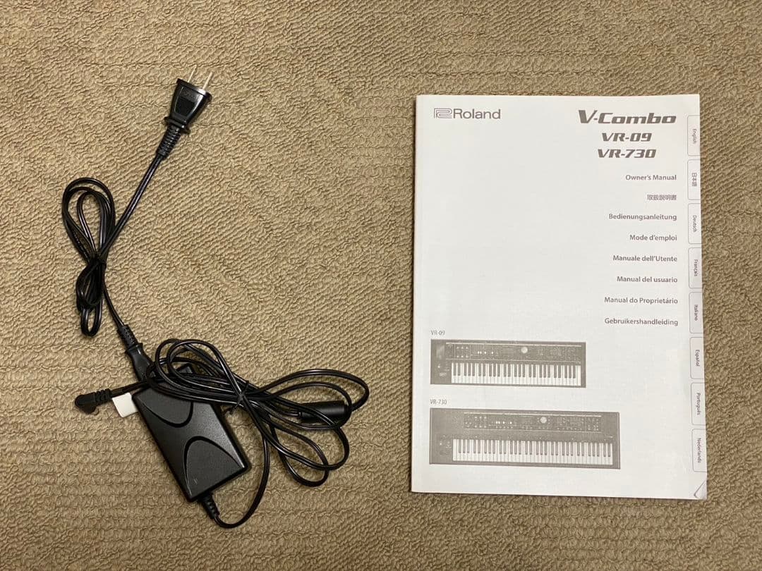 Roland VR-09-B 61鍵 コンボキーボード 純正ソフトケース付き