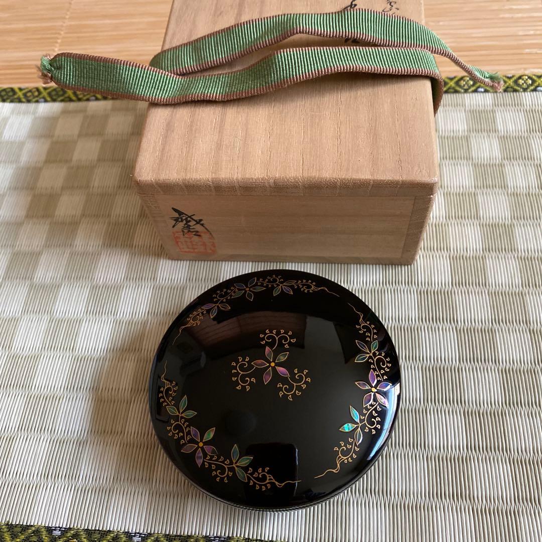 輪島塗　鈴谷鐵五郎　香合　螺鈿細工　内梨地