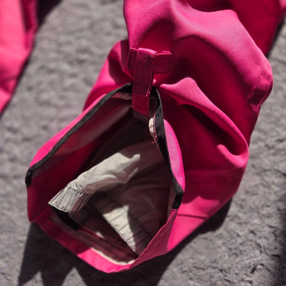 スノーウェア　上下セット　上M／下9号　ピンク×黒　多機能　通気性　レディース