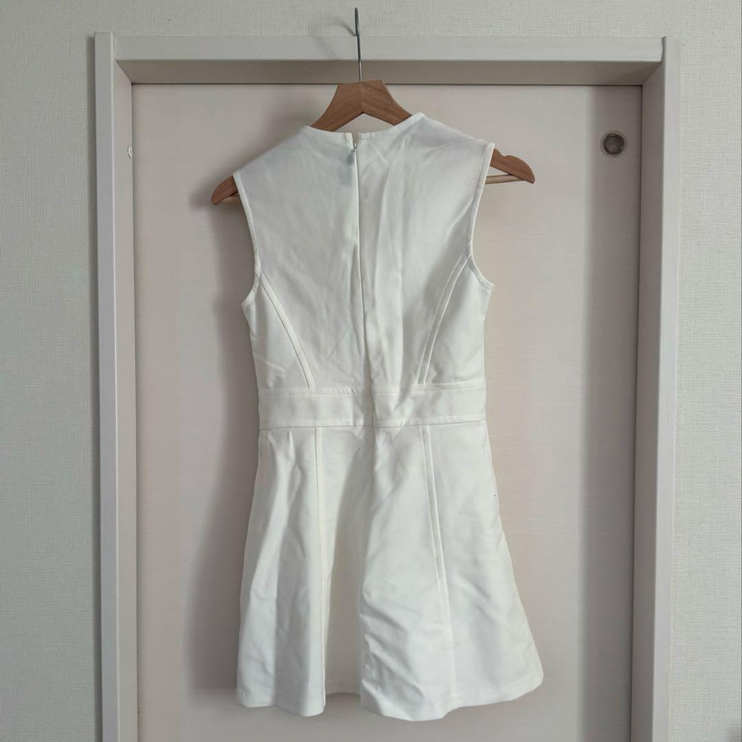 ラコステ　テニスワンピ