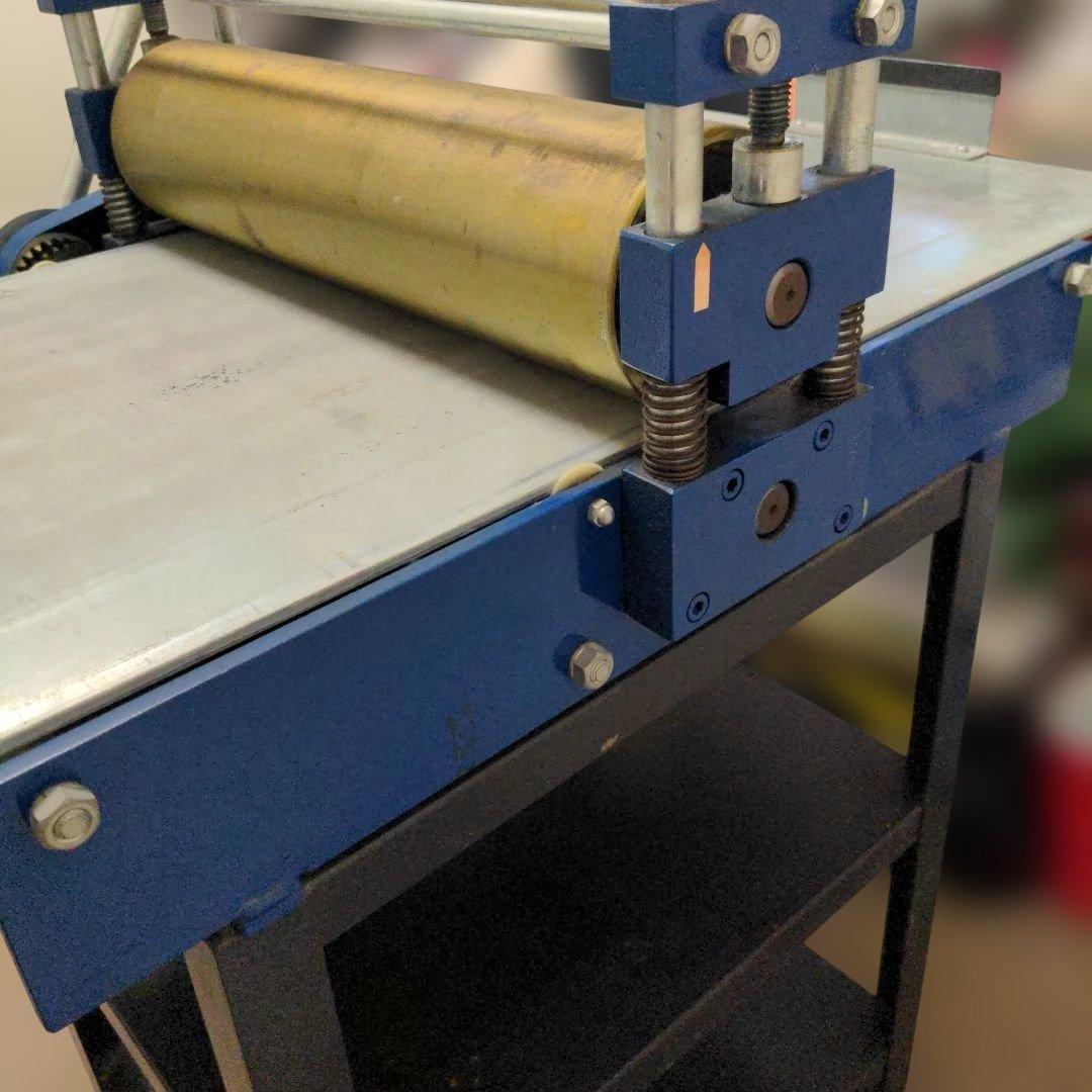 銅版画プレス機 新日本造形 SNP-17 プレス台付き ローラー幅45cm