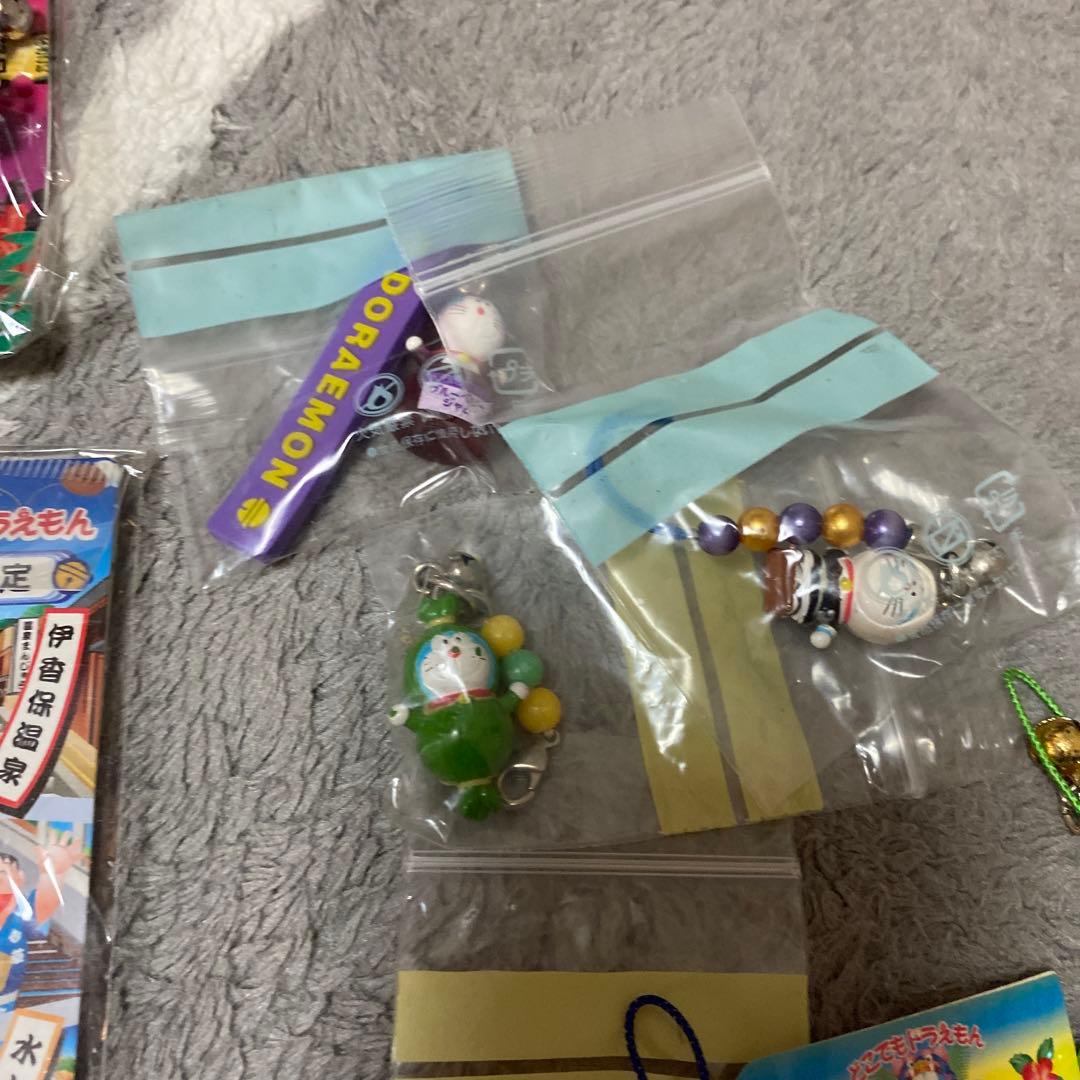 ご当地どこでもドラえもん【43個】＋キーホルダー【13個】バラ売り可