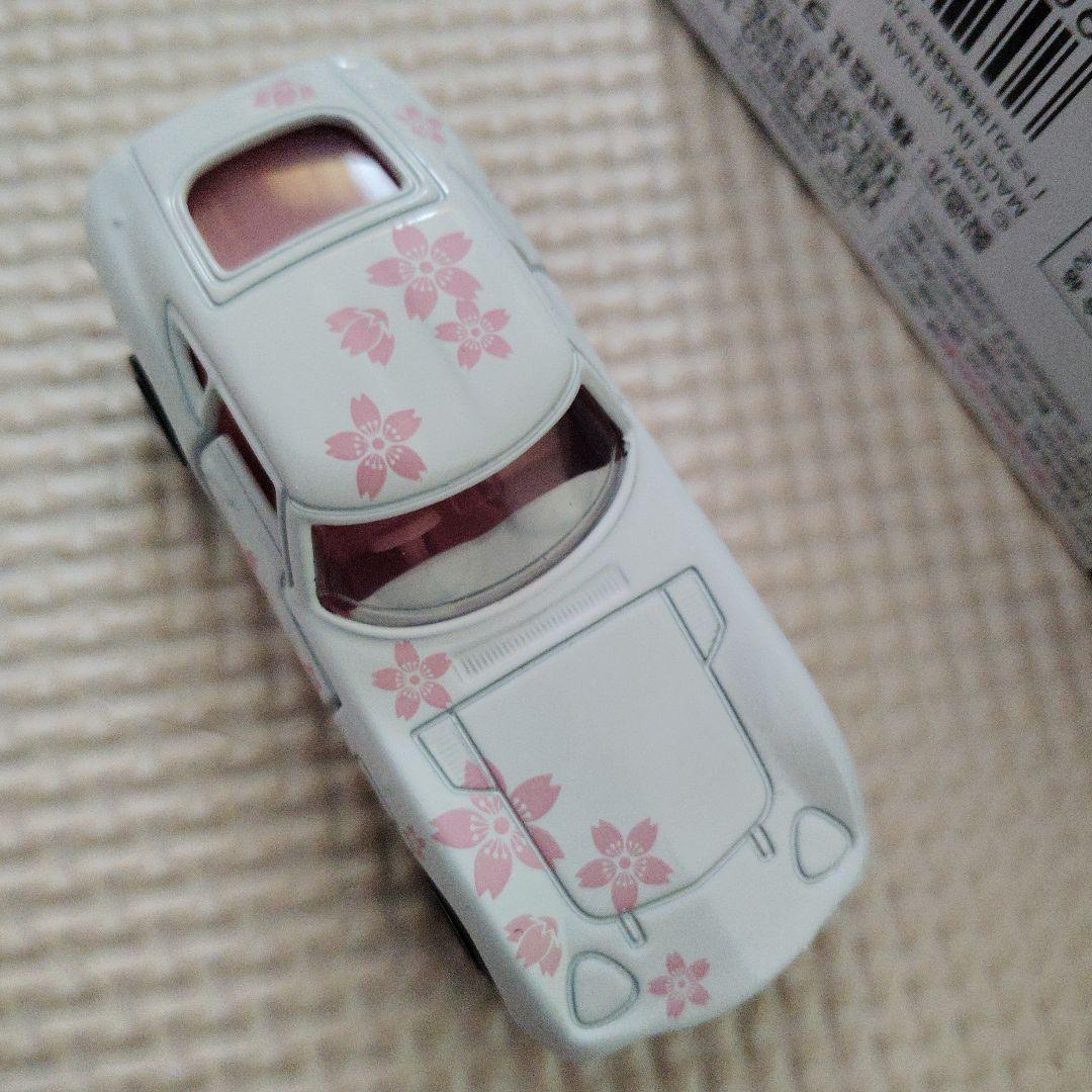 トミカ トヨタ 2000GT 桜の花柄