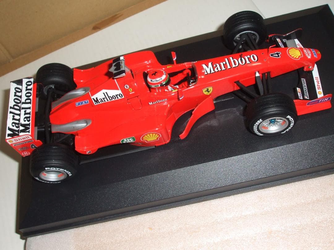 フェラーリ　F３９９　アーバイン　マルボロ仕様　箱なし　マテル　１／１８