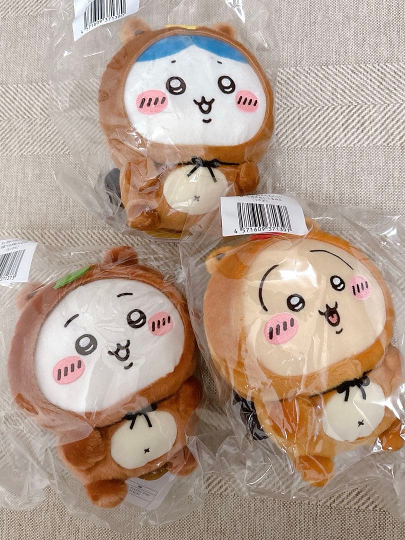 ちいかわ　たぬきだもんくじ　A賞うさぎとB賞、C賞コンプセット