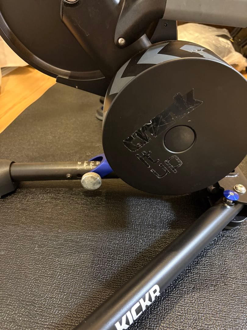 Wahoo KICKR スマートバイクトレーナー