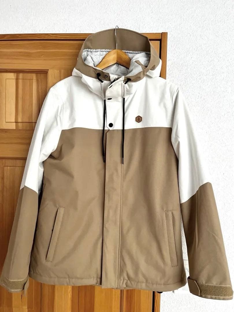 VOLCOM スノーウェア ジャケット　 23-24 レディース　M