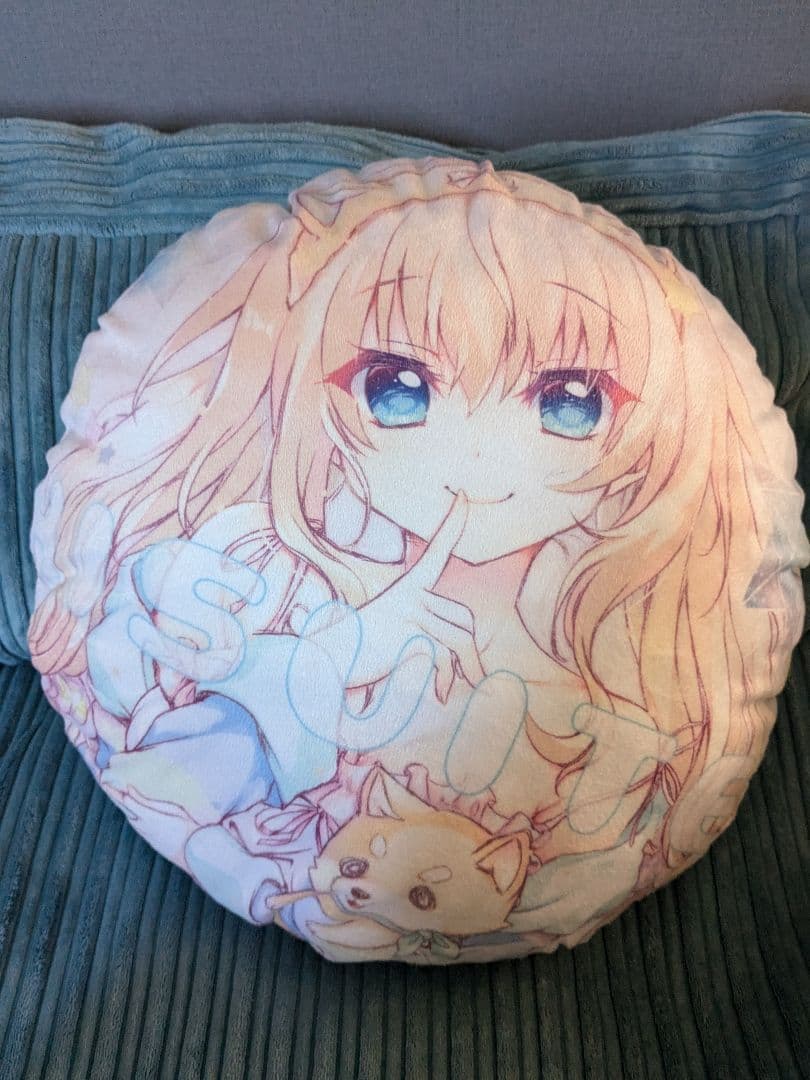 9-nine- どでかクッション