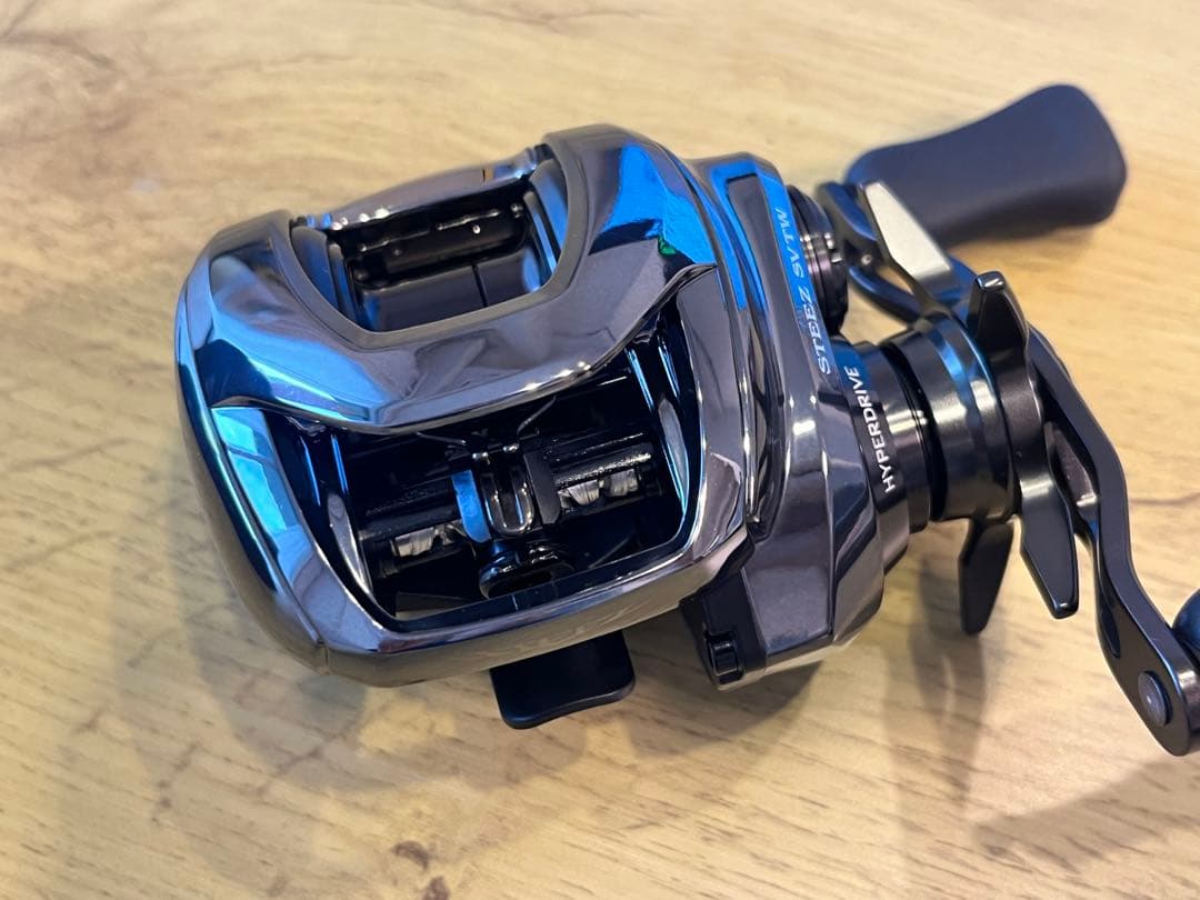 DAIWA. 24’スティーズ　SV TW 100HL 【新品】