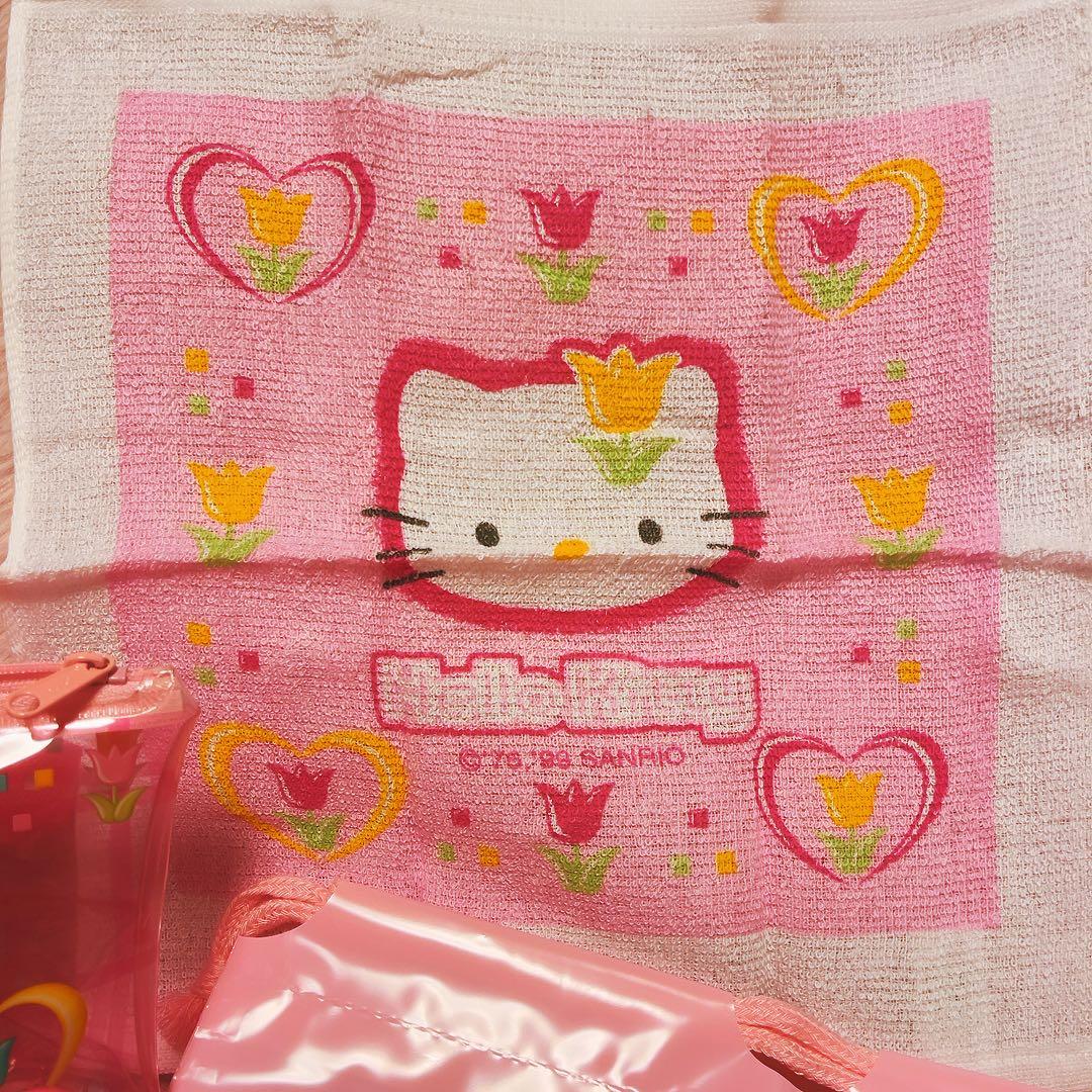 希少レア　ハローキティ　トラベルセット　ビニールバッグ　2000 チューリップ