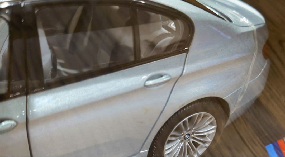 【新品】 M5 1/18スケールモデル【未開封】