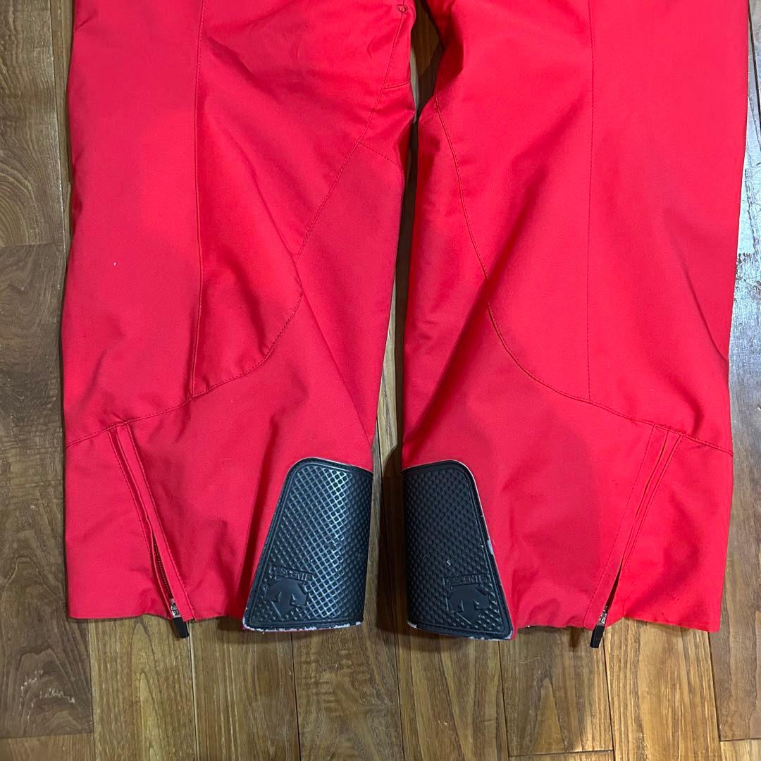 DESCENTEスキーウェア 黒白/赤 レディース上Sサイズ/下Mサイズ