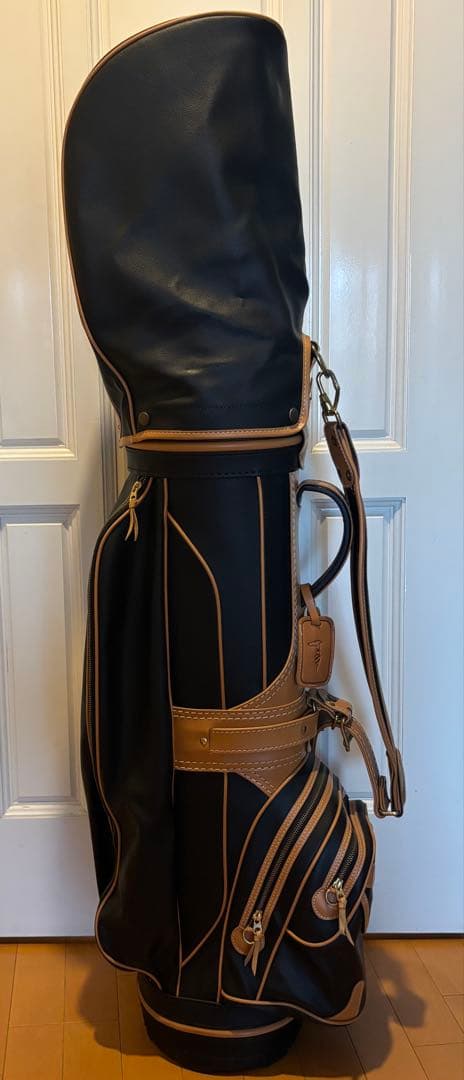 美品‼️トラサルディ　ゴルフキャディバッグ❣️