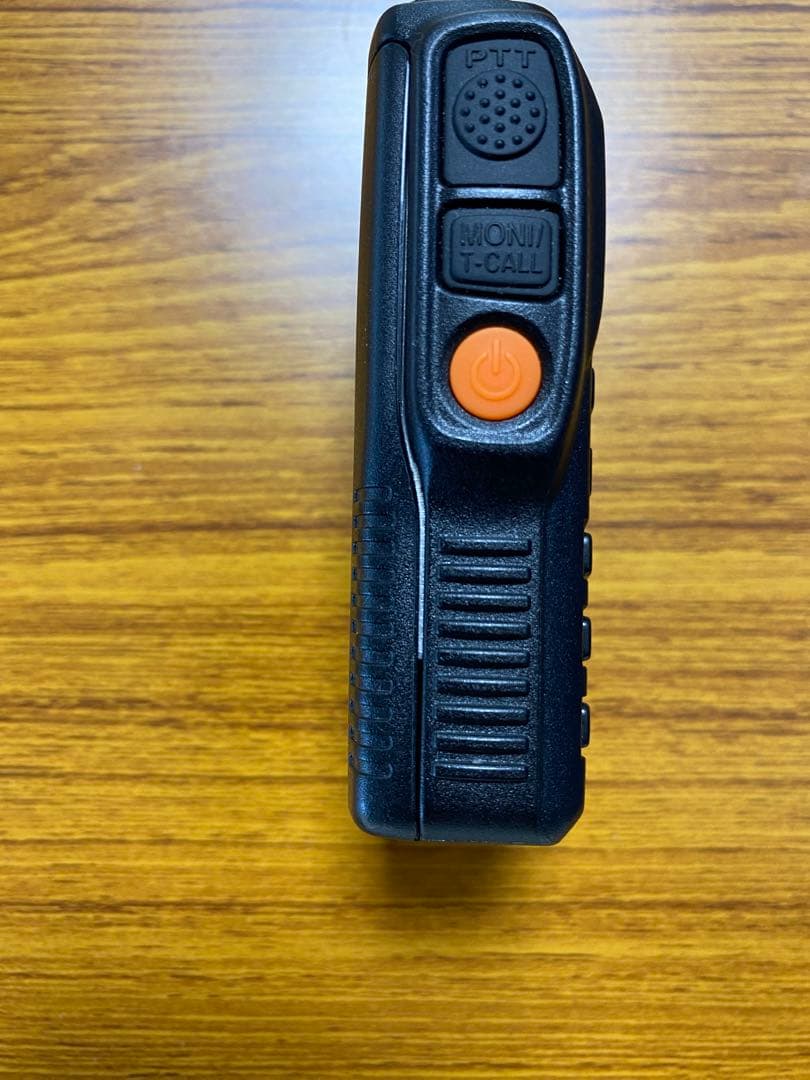 値下げ★VX-3 コンパクト無線機 バッテリー付属品付き