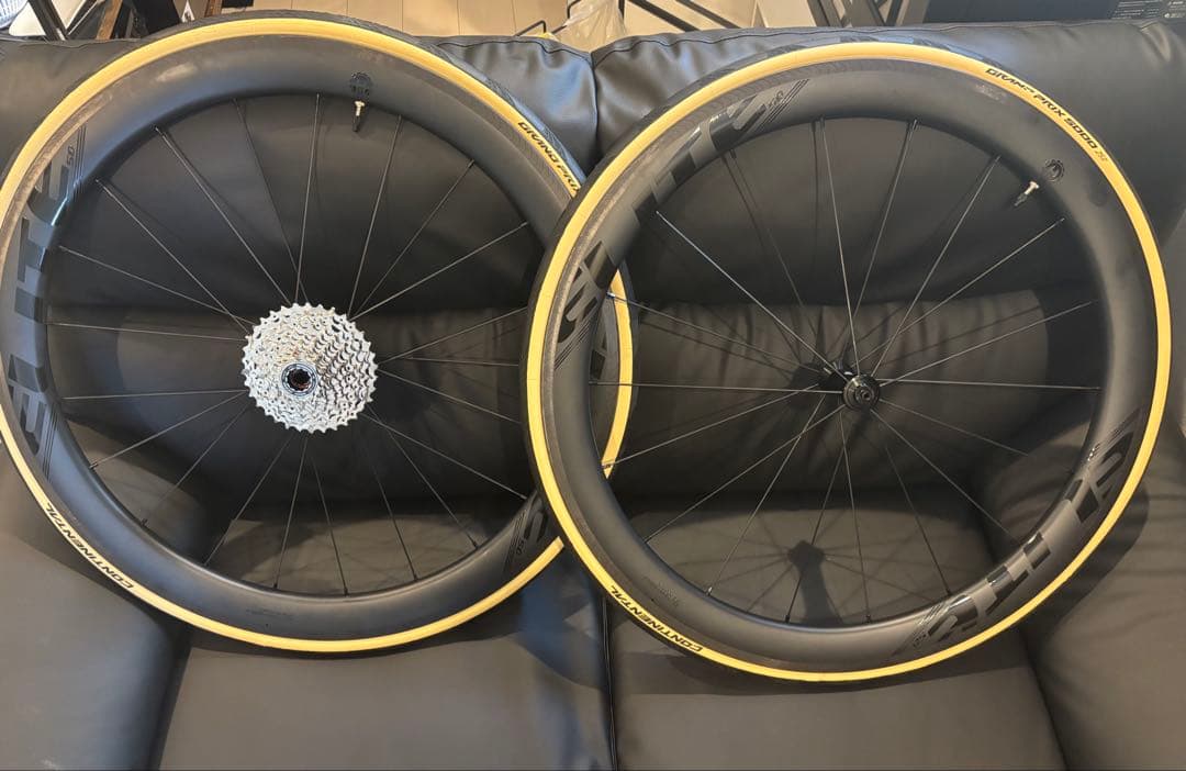 ELITEWHEELS カーボンホイール 50mmX28mm