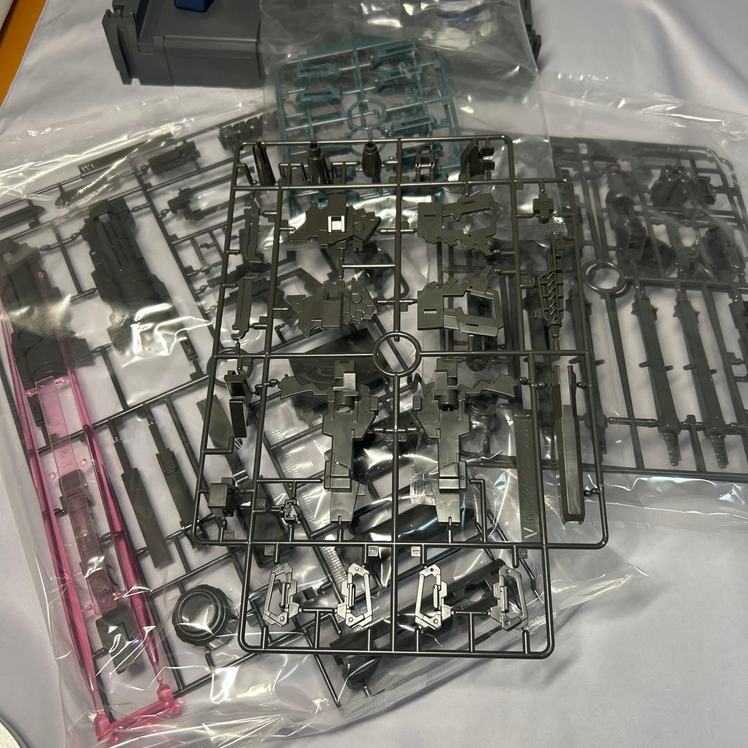 PG RX-0 ユニコーンガンダム 素組 LED付き