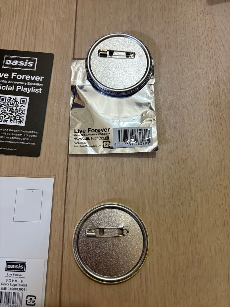 Oasis 30周年記念展セット　ポストカード、ランダムステッカー等