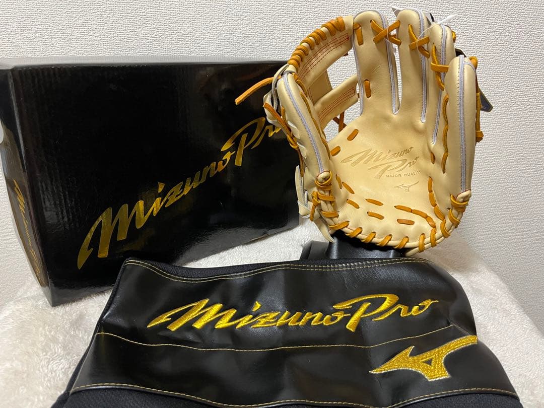12　ミズノプロ　 Classic　軟式　内野手用