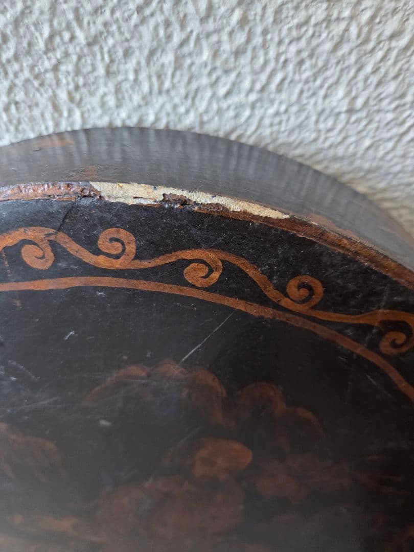 アジアンアンティーク　漆塗り？ 大きな　蓋付き　木箱