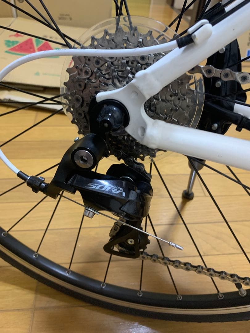 ヤマハ　ypj-c ホワイト 電動アシスト自転車 700C