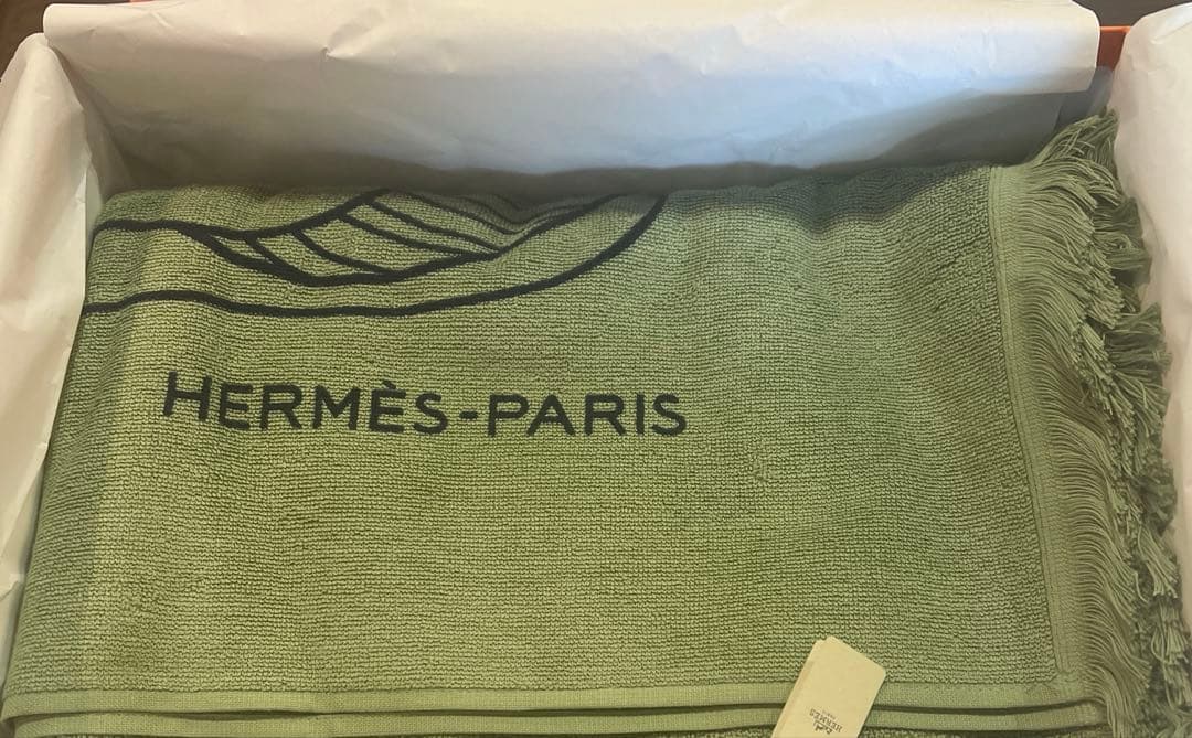 新品　エルメス　イヤーズギフト　2025