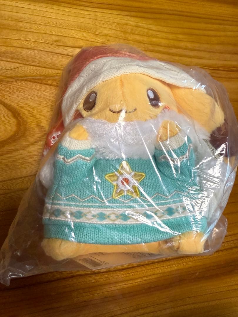 ピカチュウ　クリスマス　ぬいぐるみ