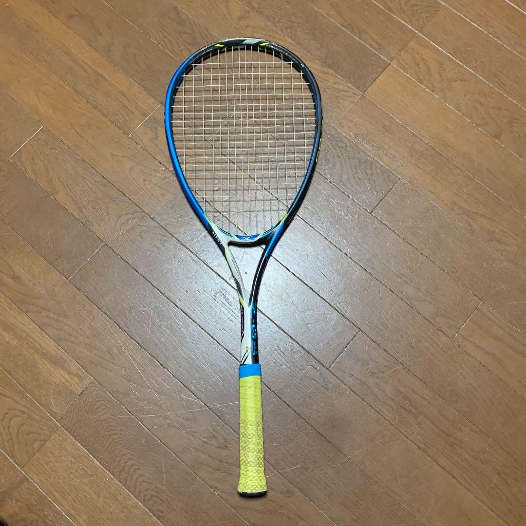 テニスラケット ヨネックス＋ガット