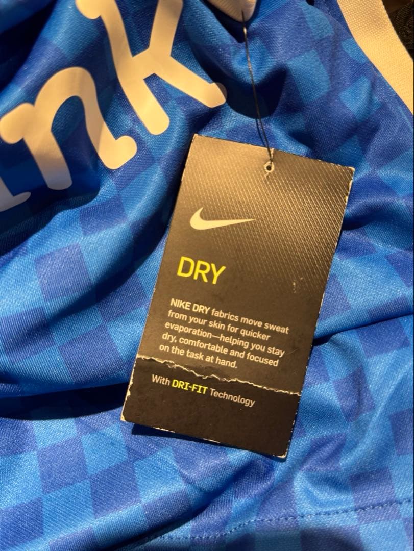 伊東純也 genk ユニフォーム