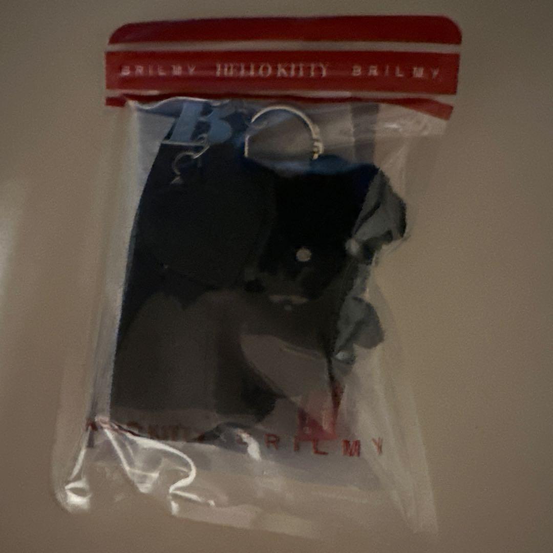 HELLO KITTY x BRILM ベルベットポーチ4個