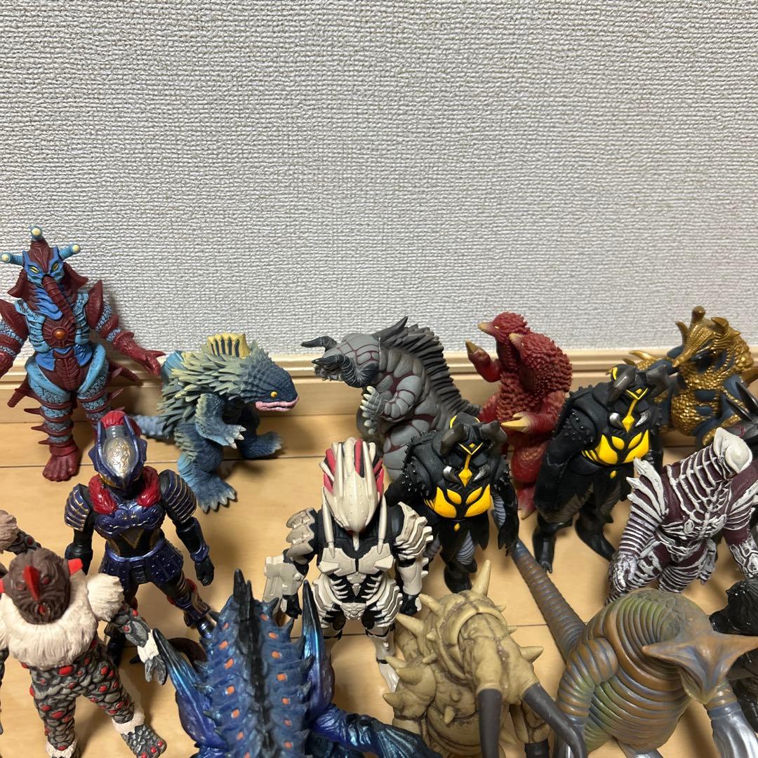 ウルトラマンメビウス怪獣ソフビ22体セット