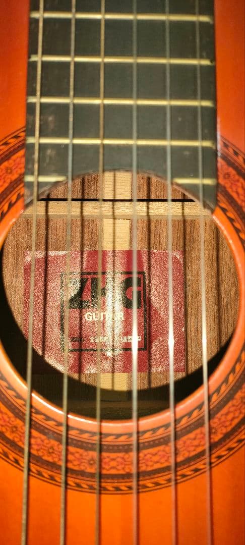 ZKGアコースティックギター ケース付き