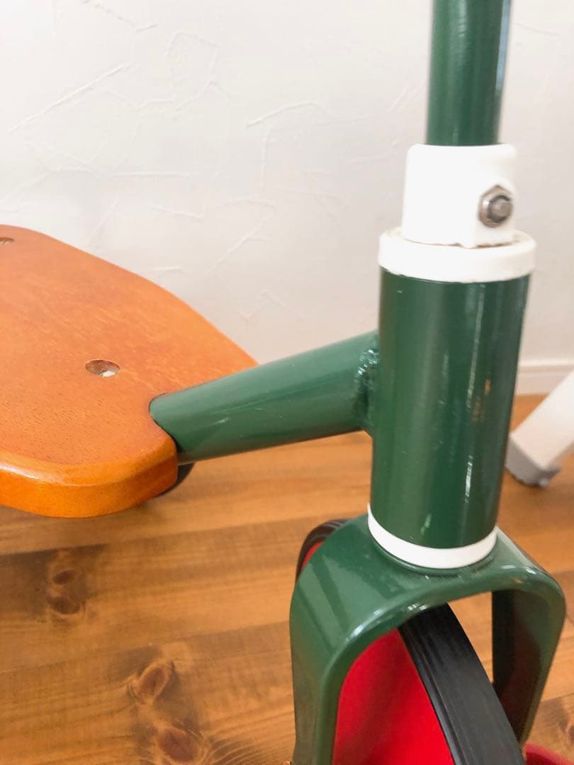 3輪車　室内のりもの　足漕ぎ　バギー