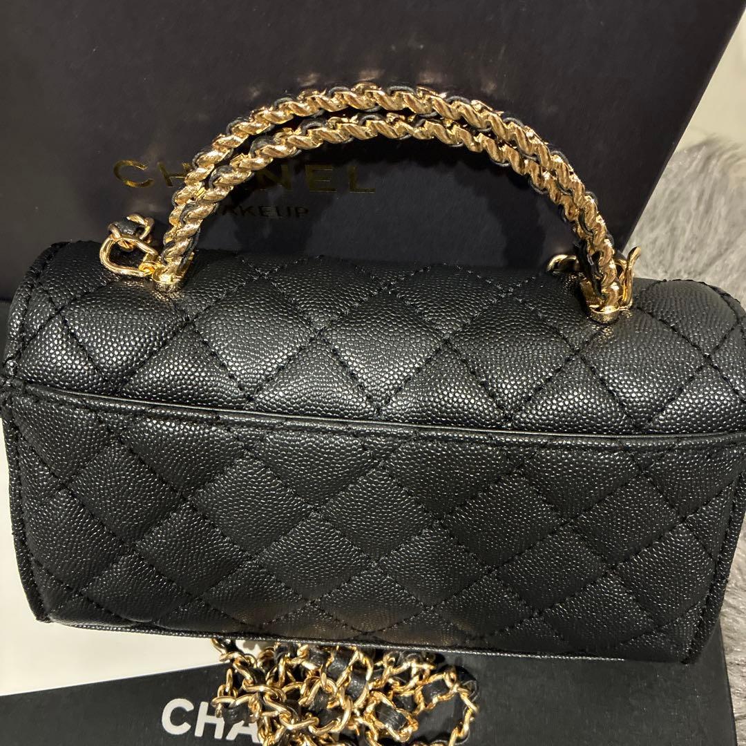 CHANEL シャネル　make up ノベルティ　チェーンショルダーバッグ　黒