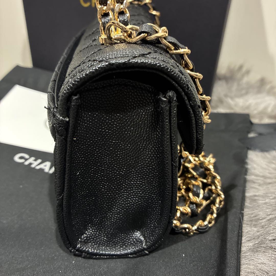 CHANEL シャネル　make up ノベルティ　チェーンショルダーバッグ　黒