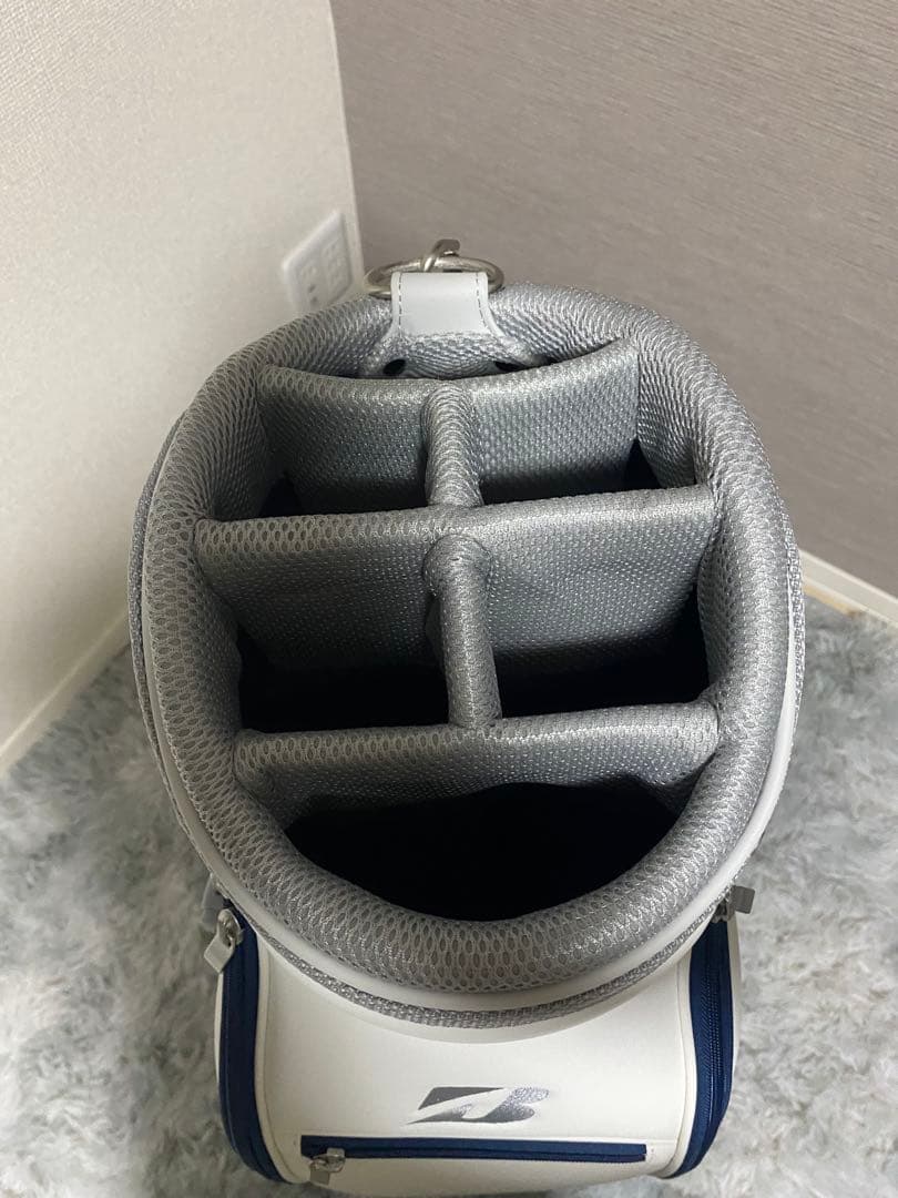 ☆新品未使用☆BRIDGESTONE キャディバッグ ヘッドカバー付き