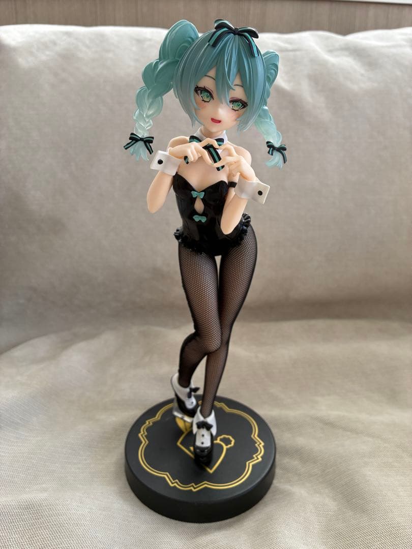 初音ミク バニーフィギュア（箱無し）